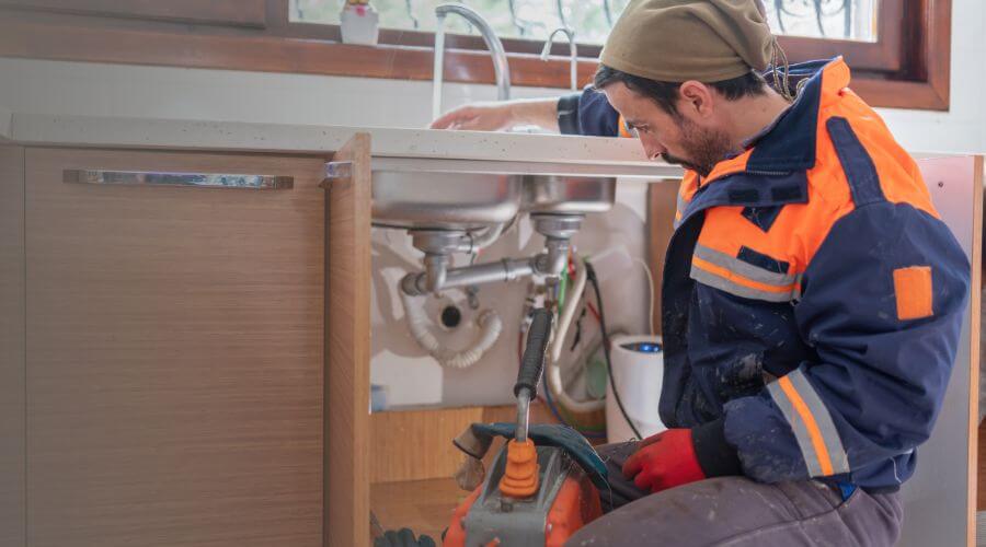 Local tankless water heater installation in Flushing, MI